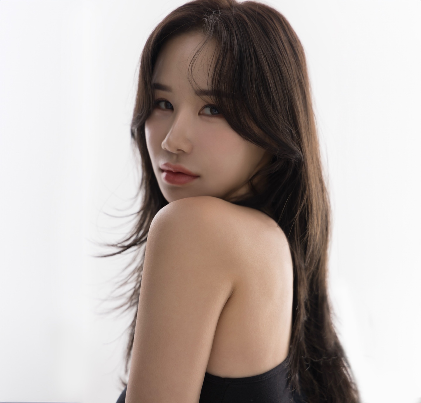 민하